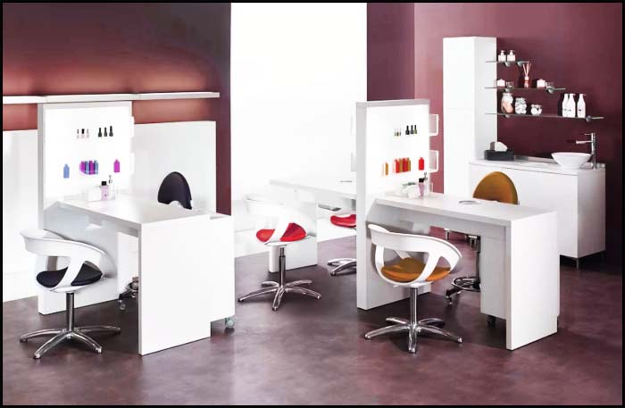 какое оборудование для маникюра нужно иметь в салоне красоты